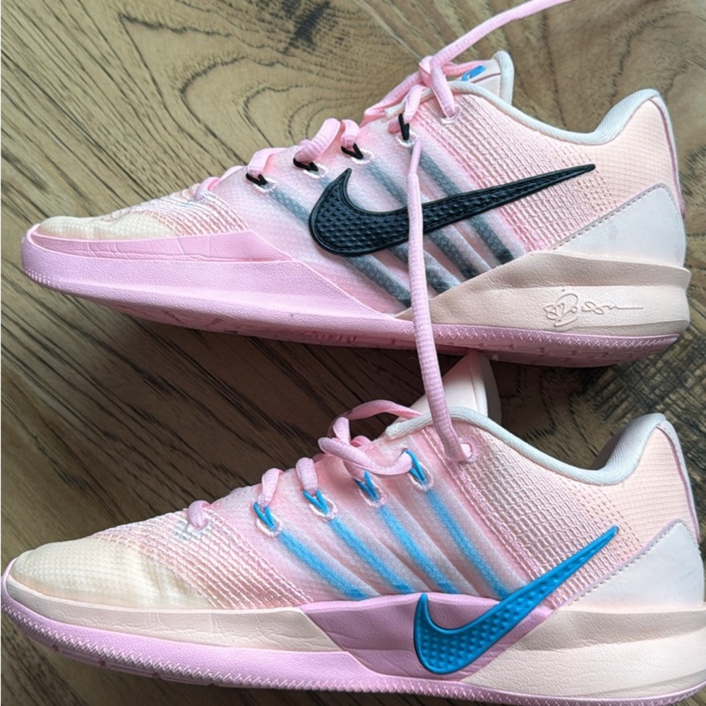 Nike Sabrina 3twin